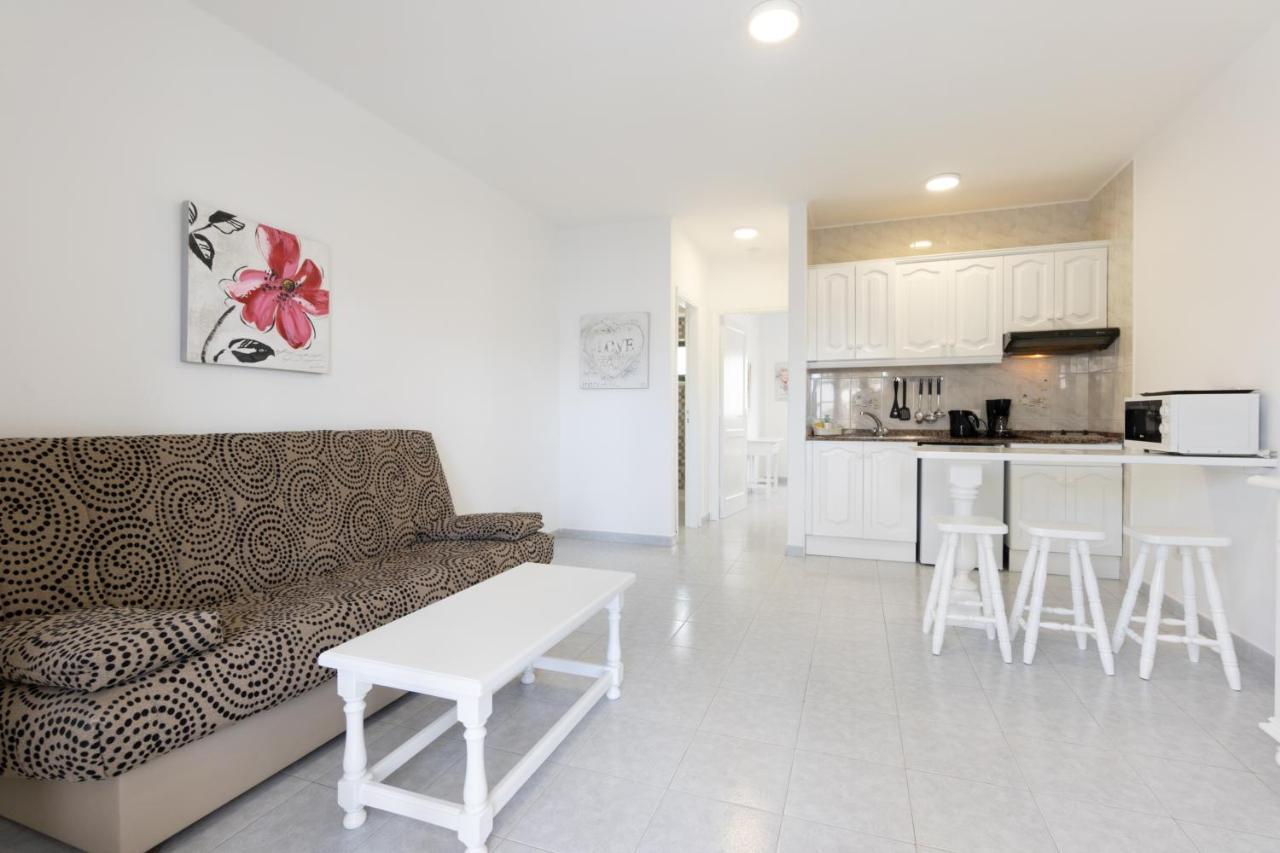 อปาร์ตาเมนโตส อโล Apartment ปูแอร์โตเดลคาร์เมน ภายนอก รูปภาพ