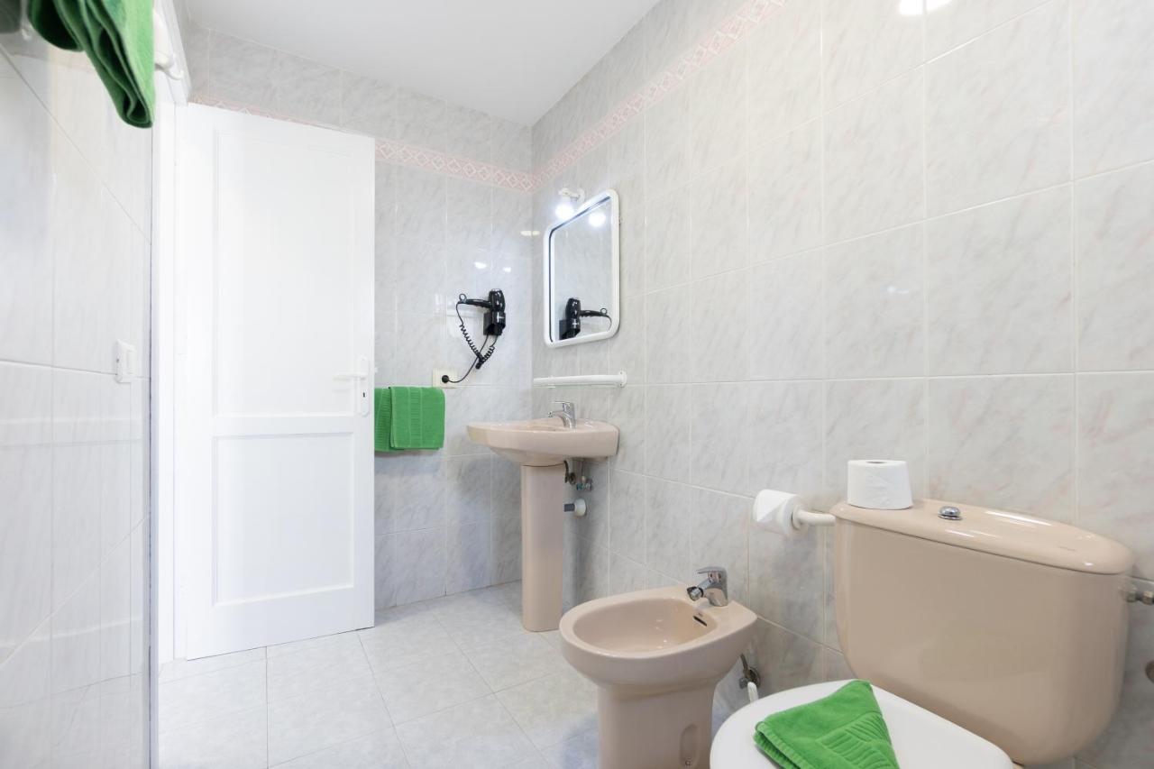 อปาร์ตาเมนโตส อโล Apartment ปูแอร์โตเดลคาร์เมน ภายนอก รูปภาพ