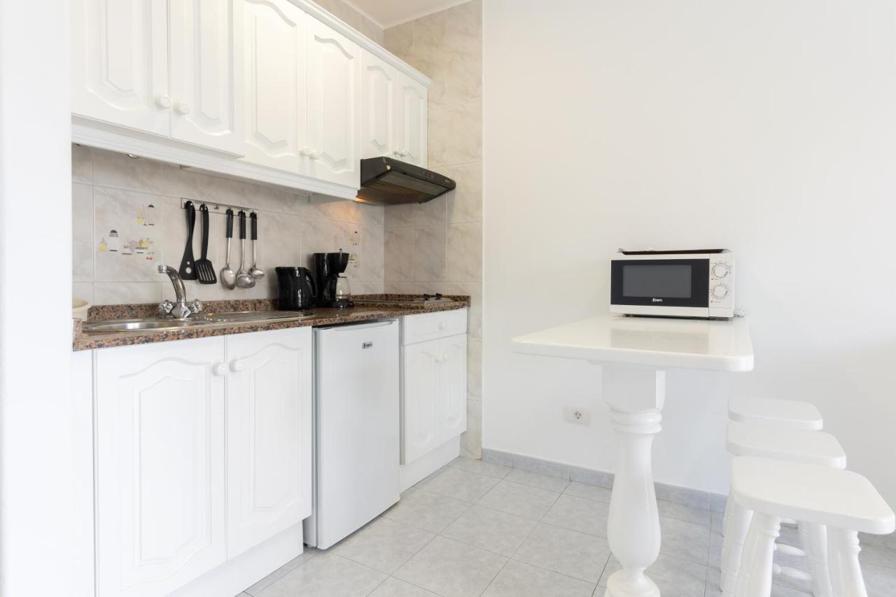 อปาร์ตาเมนโตส อโล Apartment ปูแอร์โตเดลคาร์เมน ภายนอก รูปภาพ