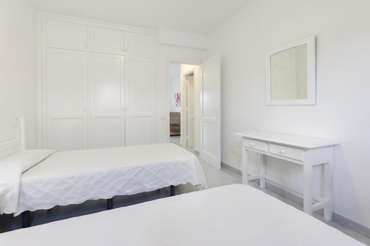 อปาร์ตาเมนโตส อโล Apartment ปูแอร์โตเดลคาร์เมน ภายนอก รูปภาพ
