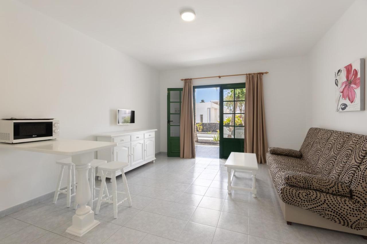 อปาร์ตาเมนโตส อโล Apartment ปูแอร์โตเดลคาร์เมน ภายนอก รูปภาพ