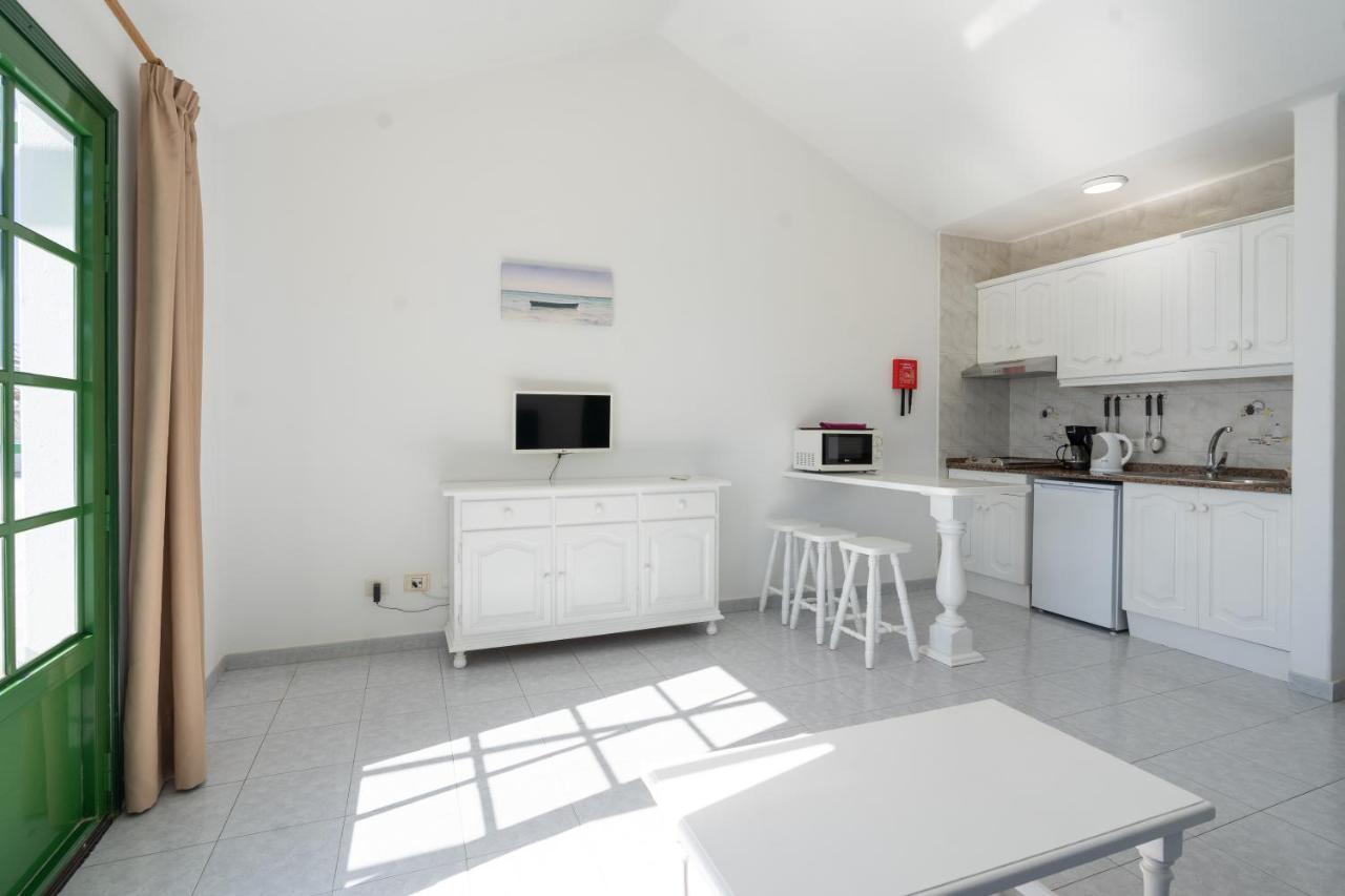 อปาร์ตาเมนโตส อโล Apartment ปูแอร์โตเดลคาร์เมน ภายนอก รูปภาพ